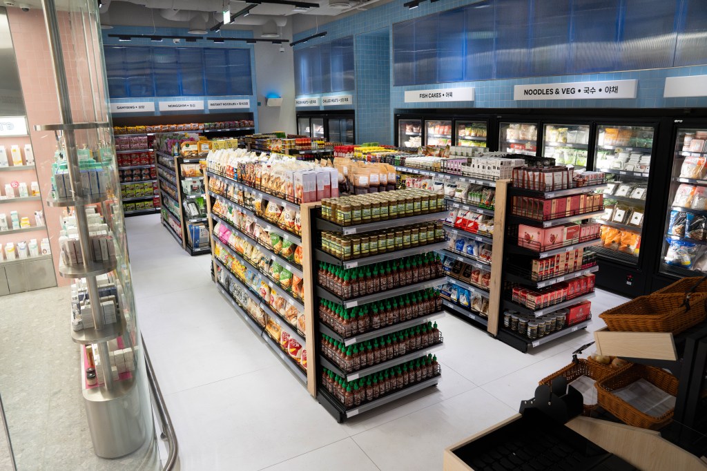 1004 Gourmet Lamise Beauty