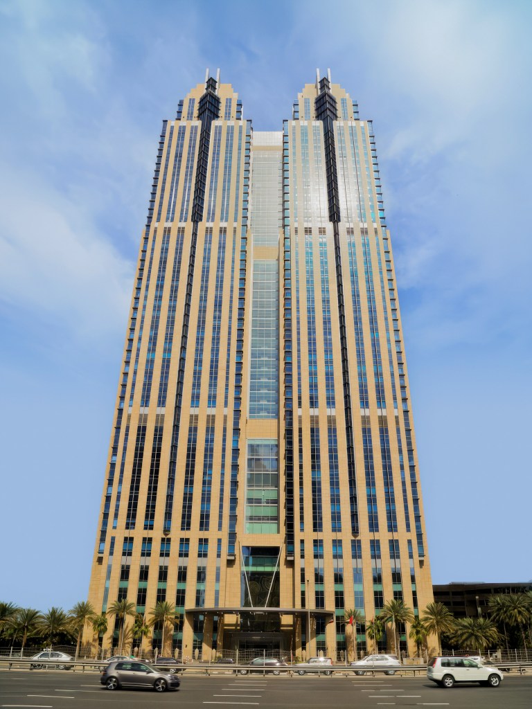 Shangri-La Hotel