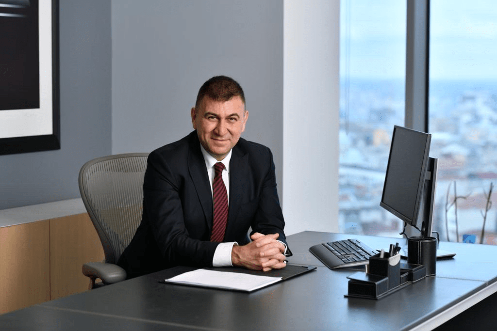 Tayfun Topkoc is the Senior Vice President, International at PeopleStrong.