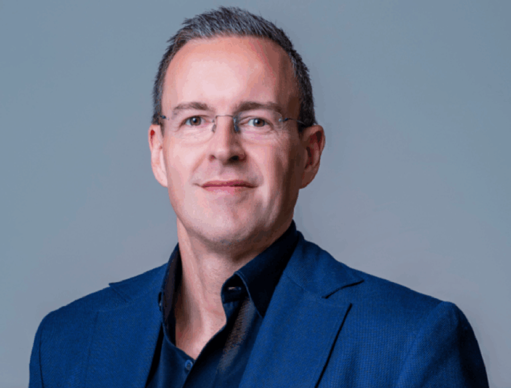 100 Real Estate Agents: Andrew Cummings, Head of Residential Agency - Middle East, Savills Middle East